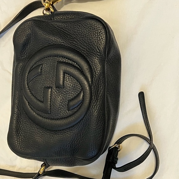 Used Gucci crossover bag leather in perfect condition no marks or scratches - Picture 2 of 8